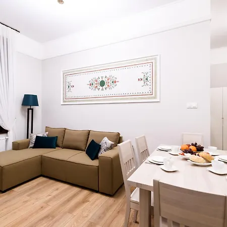 Family Ac Old Town Main Railway Station Διαμέρισμα