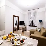 Family Ac Old Town Main Railway Station Apartman Krakkó
