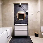 Apartman Family Ac Old Town Main Railway Station