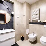 Apartman Family Ac Old Town Main Railway Station *